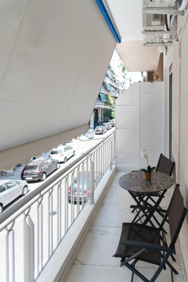 Medluxe Comfort Apartment Атина Екстериор снимка